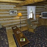 Gustave's 1887 Lodge Living Room. Courtesy of Annie Miller, Website, https:www.gustavesgetaway.com.